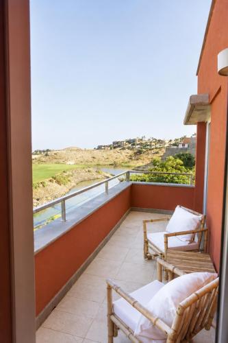 Villa in Salobre with Private Pool & Stunning View