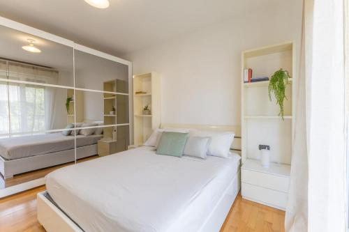 HOST4U- Scarsellini Apartment