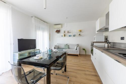 HOST4U- Scarsellini Apartment