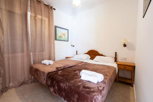 WELCS APARTAMENTOS FALCONERA con piscina