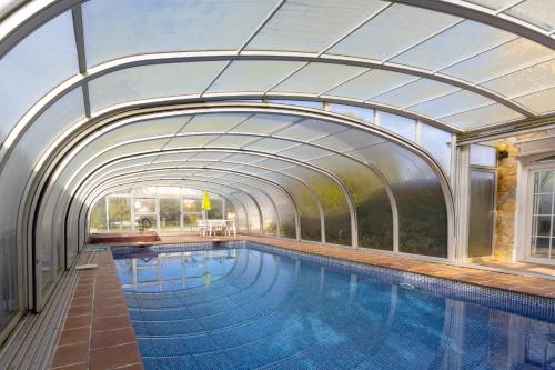 WELCS APARTAMENTOS FALCONERA con piscina