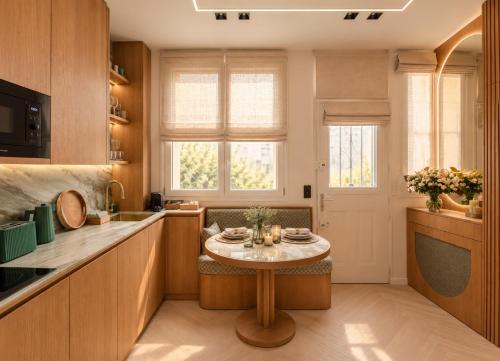 V - Luxury Architect Studio Le Marais