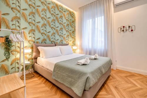 Luxury Via Veneto Apartment Walk to Spanish Steps