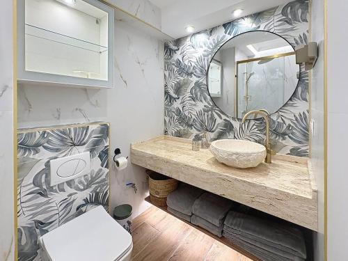 Apartamento con vista al mar y piscina Benalmádena