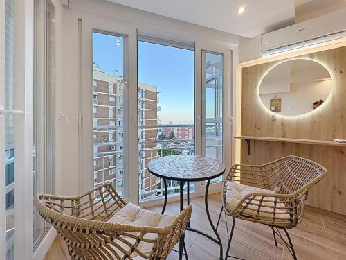 Apartamento con vista al mar y piscina Benalmádena