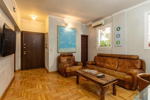 The Grand Central SKG
