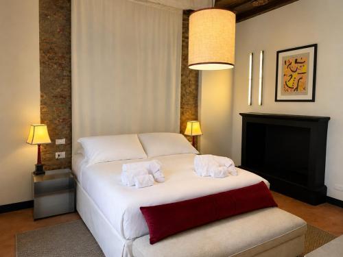CasaBrera23 - Elegant Luxury Apartment in Brera