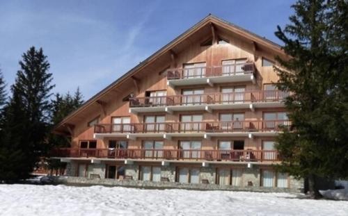 Résidence Les Cytelles - Appartement 2/3 pièces ensoleillé pour 6 personnes près du golf , très belle vue à MERIBEL ALTIPORT MAE-2704