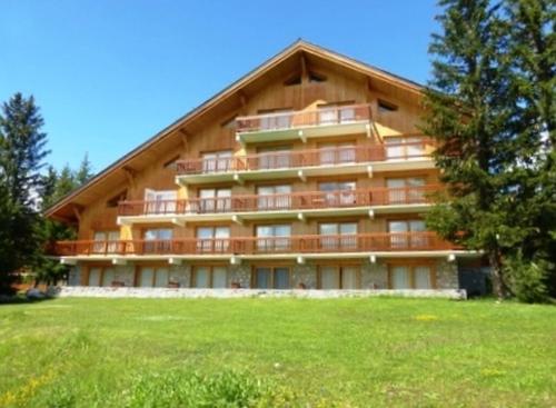 Résidence Les Cytelles - Appartement 2/3 pièces ensoleillé pour 6 personnes près du golf , très belle vue à MERIBEL ALTIPORT MAE-2704