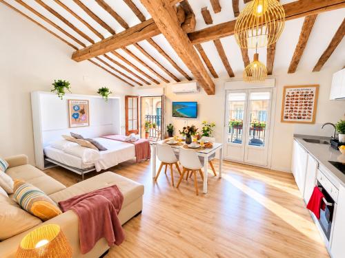 APARTAMENTO LOFT LAUREL coqueto con Aire acondicionado by Apartamentos Logrono org