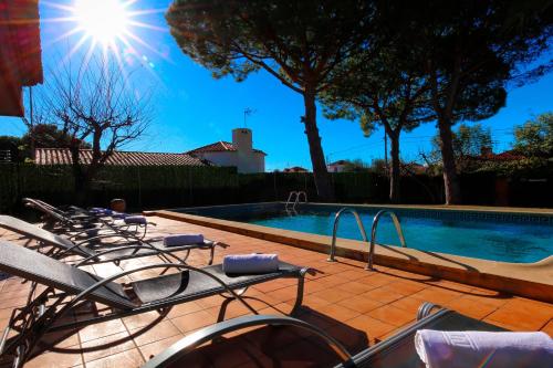 VILLA GERANIOS - Only Families