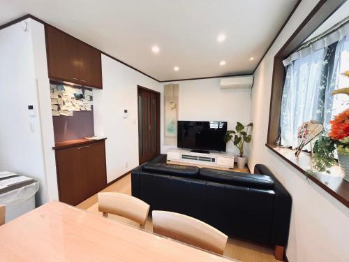 Tsurunoya The only private lodging in Tokyo Japanese TATAMI style 8 minutes walk from station FREE Parking 4rooms 12guests NEW OPEN ASAKUSA AKIHABARA UENO SHINJUKU SKYTREE nearby