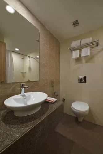 Un baño de The Eastern Hotel