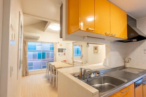 -Horikiri 4chome-Easy access to Tokyo Station, Shinjuku, and Asakusa!