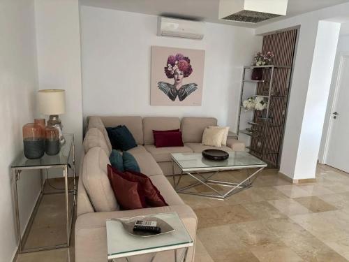 Apartment Estepona 90 m² sea view pool
