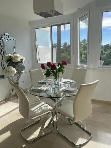 Apartment Estepona 90 m² sea view pool
