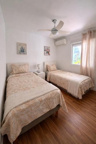 Benalmádena coastal apartment