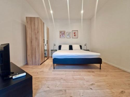 Chic Riviera Apartment Near Promenade des Anglais