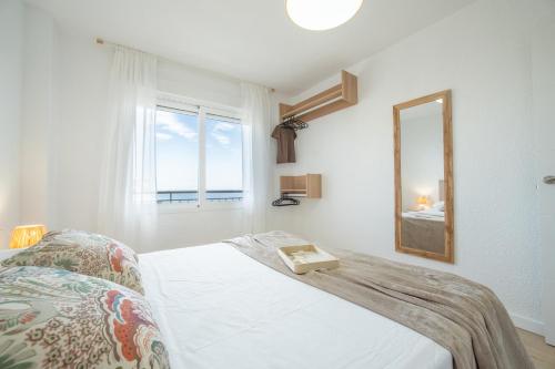 Seaside Penthouse in Alicante - AC and Wifi