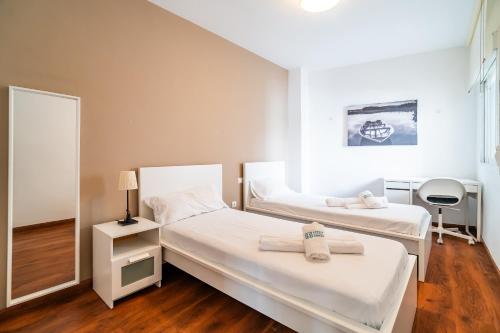 Cubo's Montaño Malaga Apartment