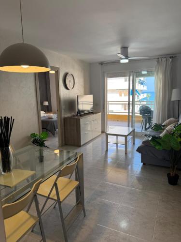 Apartamento con vistas al mar