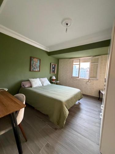 Quiet apartment in a good location with WiFi
