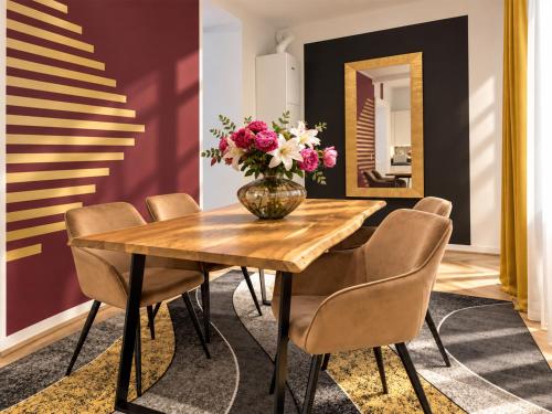 Stylish Apt for 4 near MuseumsQuartier Metro U2 & U3