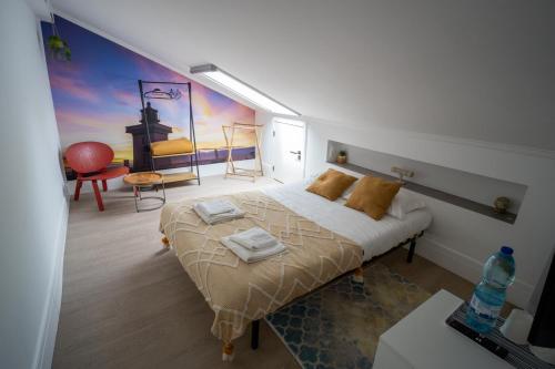 Aurora Hostel, Suítes, Quartos e Dormitórios no Coração de Angra do Heroísmo