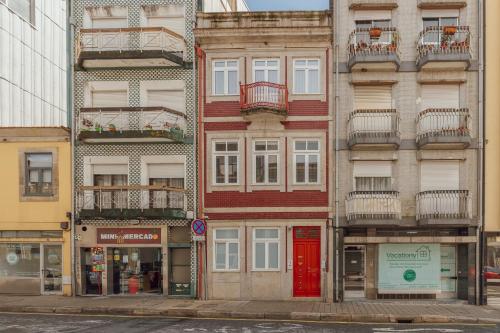 Modern Lapa Duplex Apartments by Vacationy