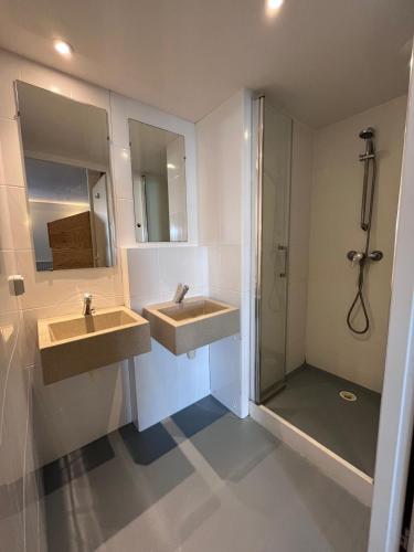 Auberge de Jeunesse Barbey - Youth Hostel Bordeaux