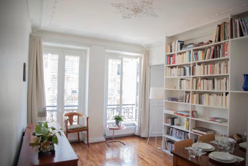 Comfortable 3-room apartment with beautiful view, Paris 5th arrondissement