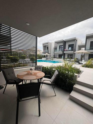 Evion Wave Pool Residence