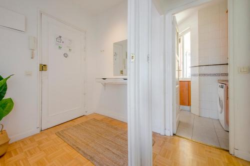 New Apt para 7pax en el corazon de Madrid-Centro