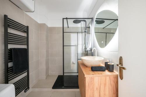 Cozy & Stylish with Air conditioning & Balcony - Libération