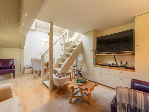 Appartement calme 3 pièces aux Allues avec WIFI et parking - FR-1-411-967