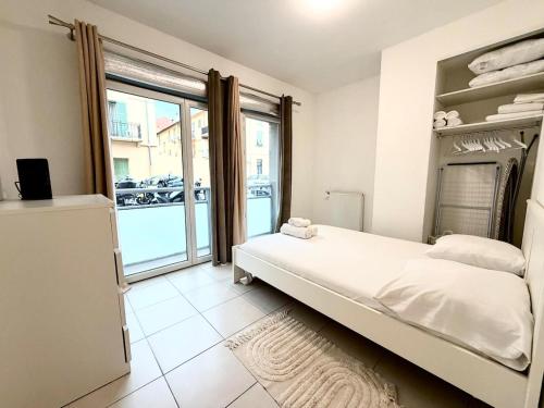 Charmant & spacieux 2 pieces avec Parking privé