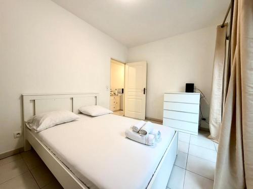 Charmant & spacieux 2 pieces avec Parking privé