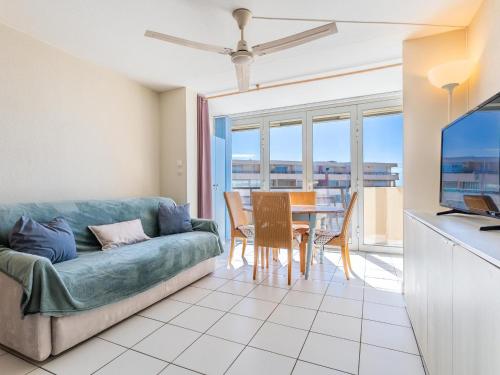 Appartement T2 rénové avec accès direct plage - FR-1-472A-314