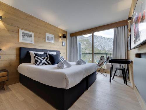 Appartement dernier étage Tignes Le Lac, 5 pièces, 8-10 pers, balcon sud, TV BOSE