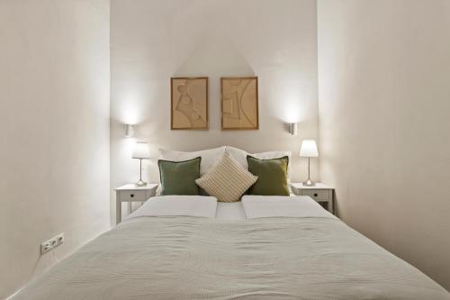 Modern 3-BR Apartment, Near Metro U4 and Danube