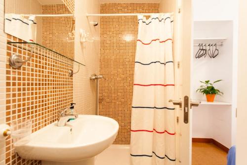Quiet apartment in historic Seville