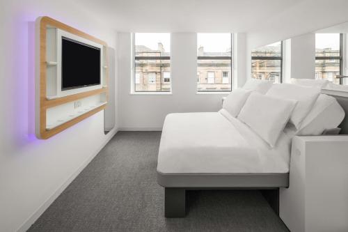 Premium Queen Room