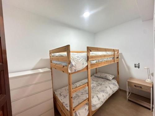 Adorable apartment next to Duquesa Port