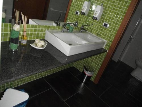 A bathroom at Hotel Renato