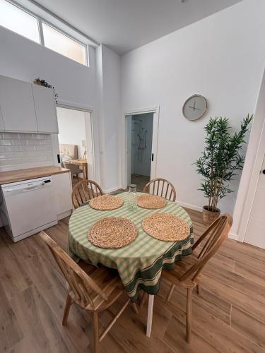 2 Amplia y Exclusiva Vivienda con Terraza
