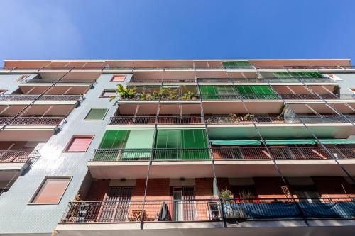 Homevo Orange Design Home M5 Bicocca
