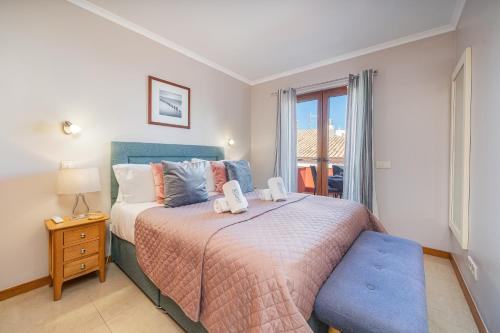 Sunset Terrace Alvor by ALgest