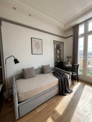 Suite luxueuse Avenue des Champs-Élysées