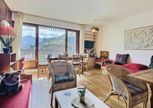 Le Chalet De La Tour - Appartement 2 pièces 6 personnes à Tignes proche des commerces, des pistes et de l'office de toursime dans le quartier des Almes MAE-1692
