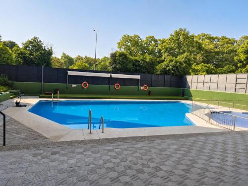 Family apartment pool and garden